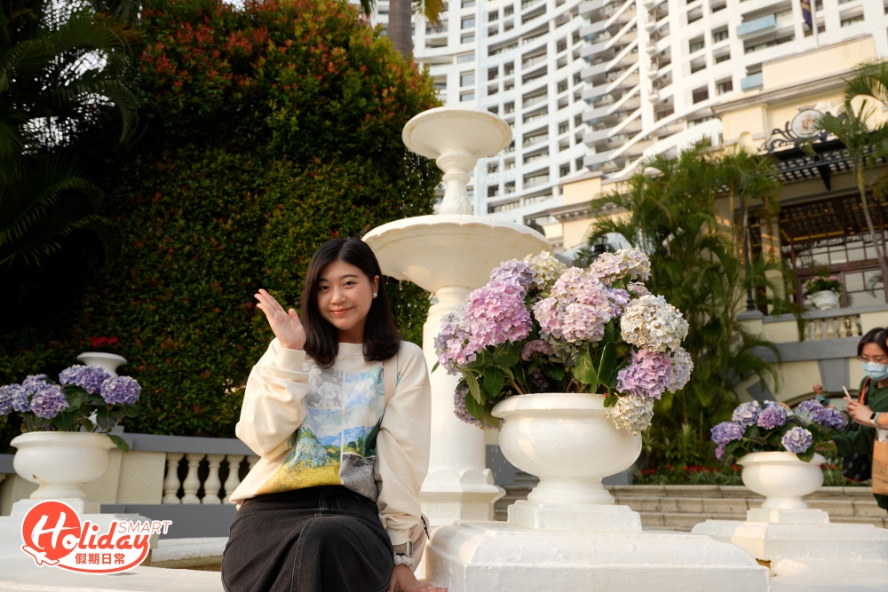 另外在商場的大門也有一座古典噴水池，是與露台花園一同保留下來的，充滿歷史價值!