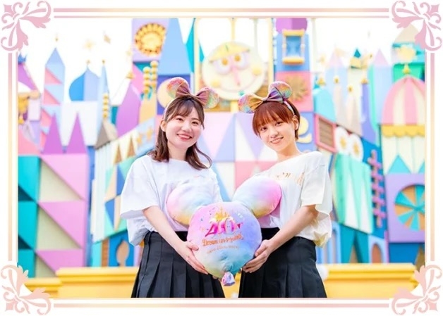 米奇頭造型的枕頭！