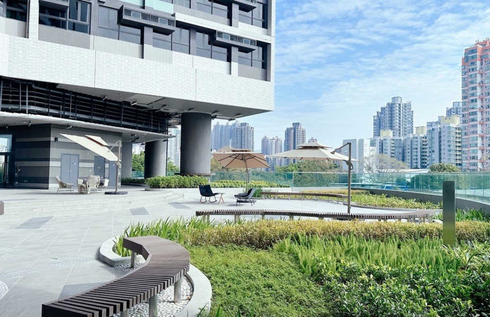 「保良局李兆基青年綠洲」室外環境