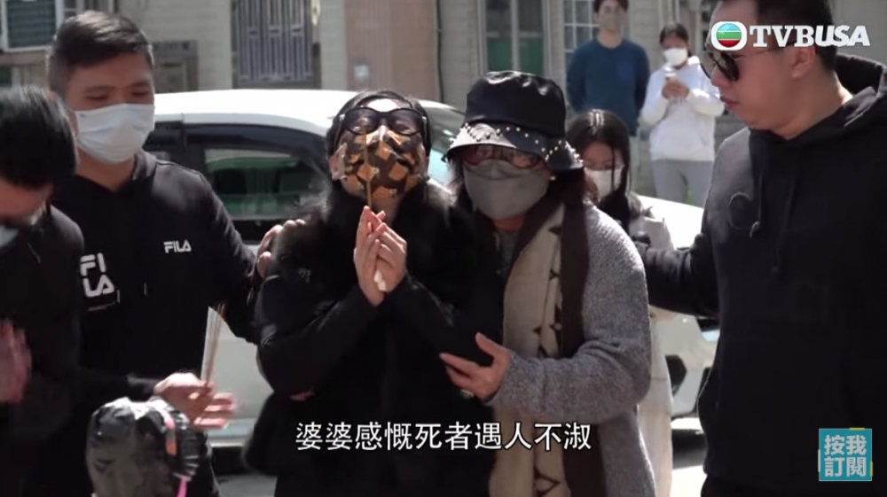 Abby奶奶表示佢哋去到龍尾村,路過慈山寺覺得好心寒