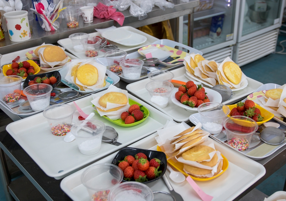 除了摘士多啤梨，仲可以親手製作甜點！