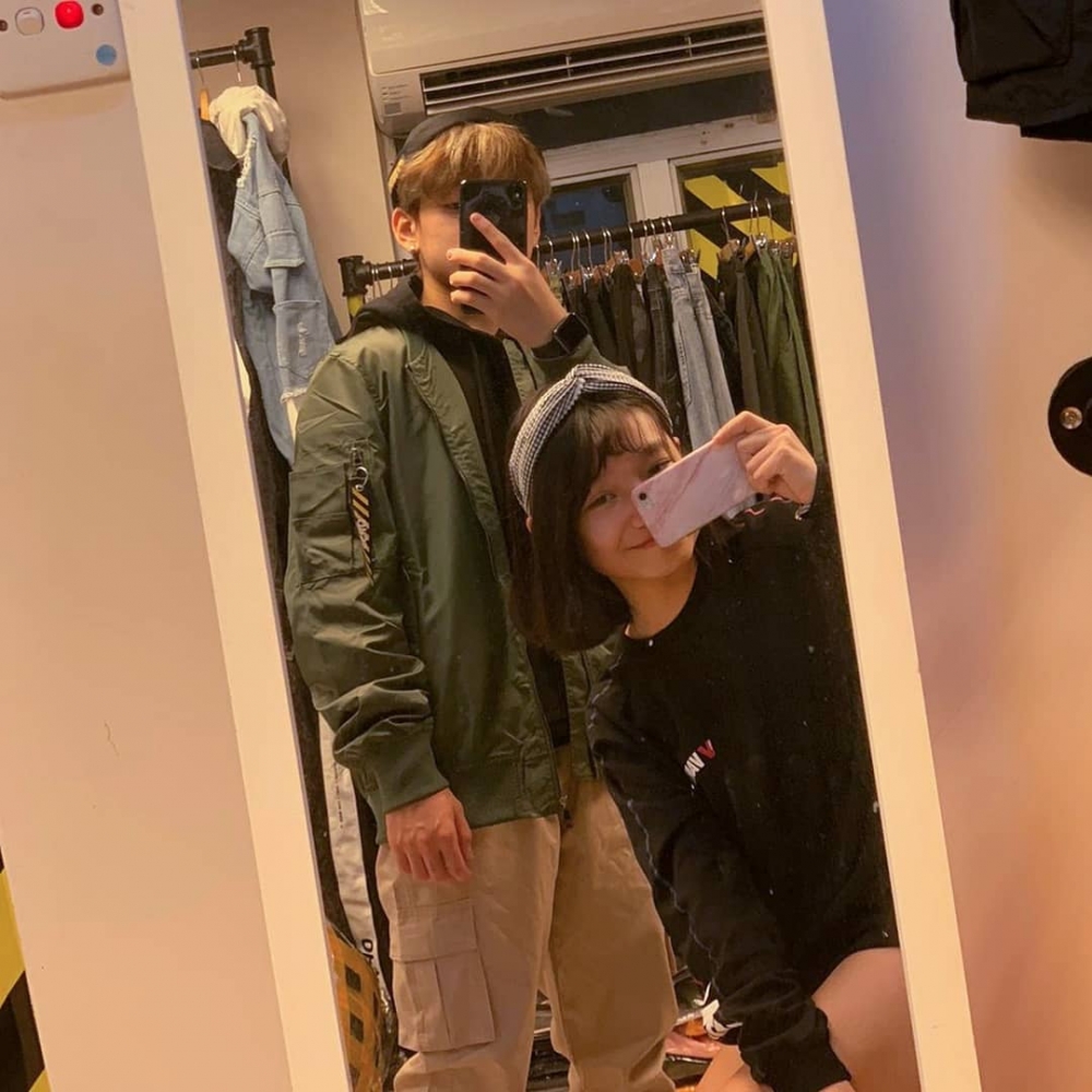 羅梓龍不時擔任服裝品牌等模特兒。