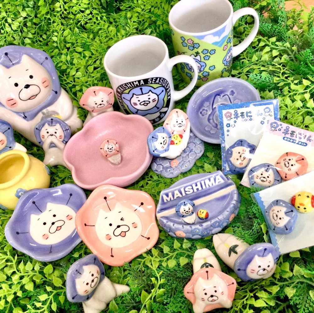 一系列「粉蝶貓」為主題設計的限定精品同樣非常值得入手～