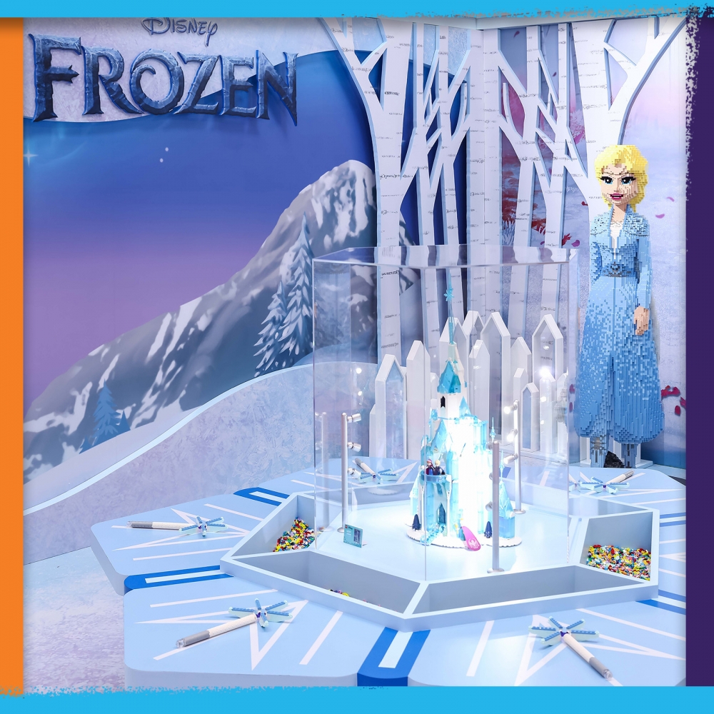 Elsa冰宮殿內的化妝室~