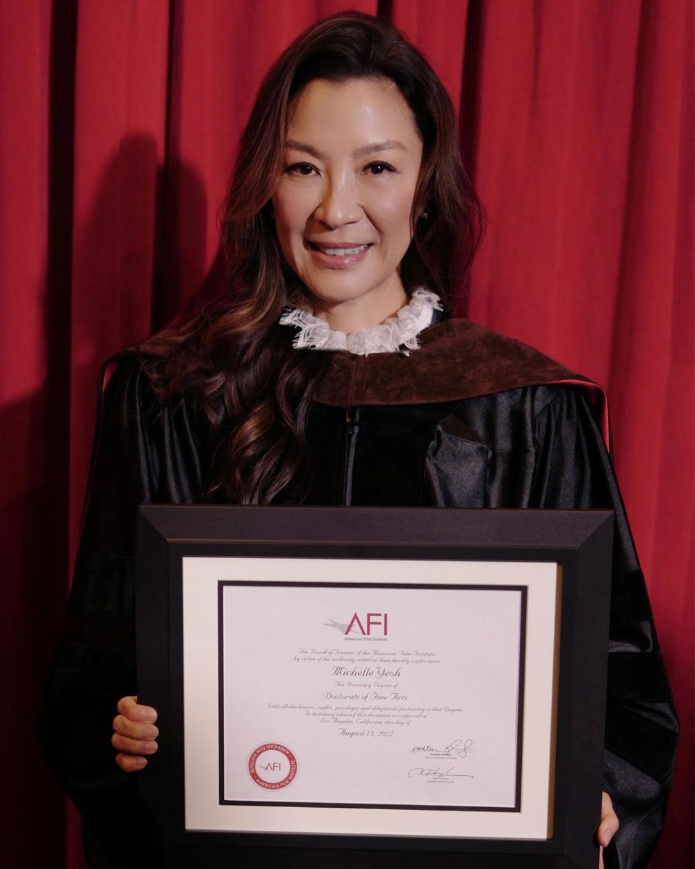 事業獲得成功嘅楊紫瓊，愛情同樣得意。