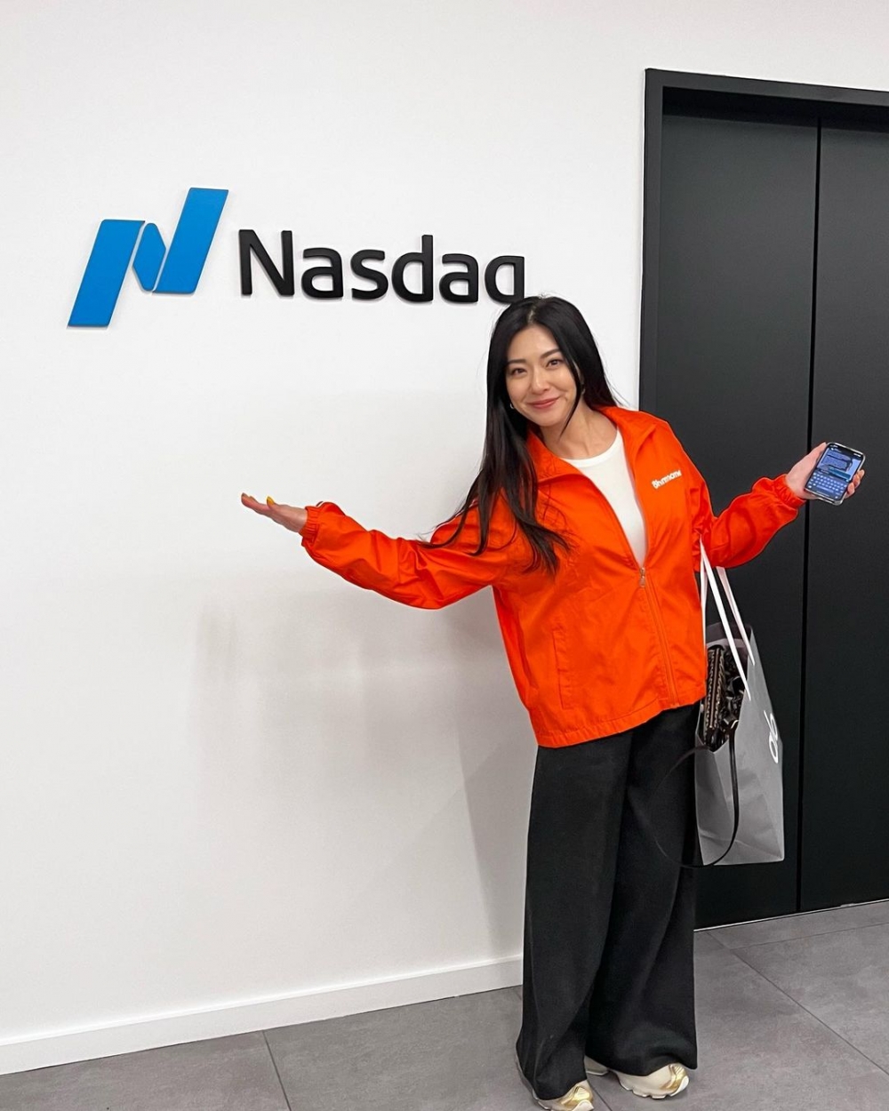 黃婉佩與細妹創辦平台日前於美國上市。