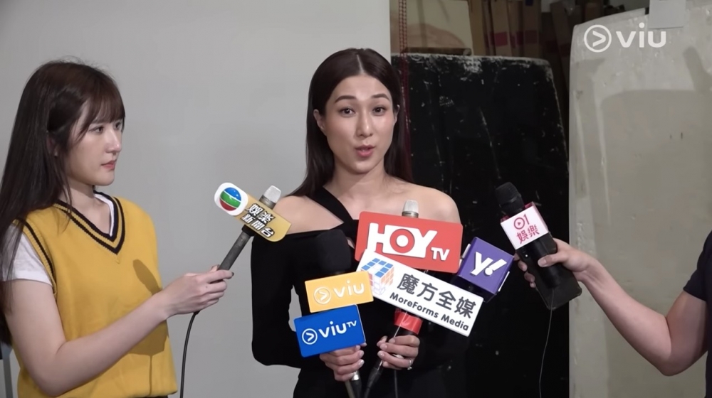 對於被指「黑面」，鍾嘉欣認為唔需要特別回應：「沉默係最好嘅回應。」