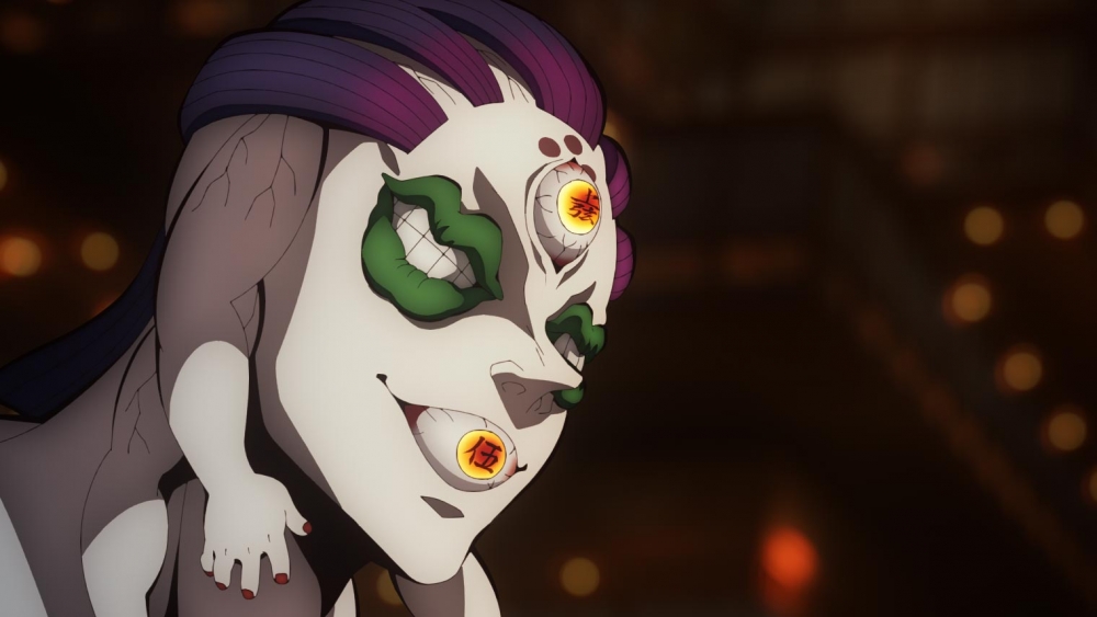 「上弦伍」玉壺 。