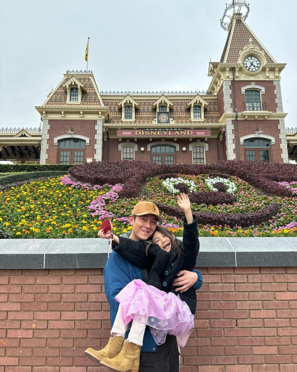 陳冠希自從囡囡Alaia出世之後，一直保持著愛妻又愛囡的形象。