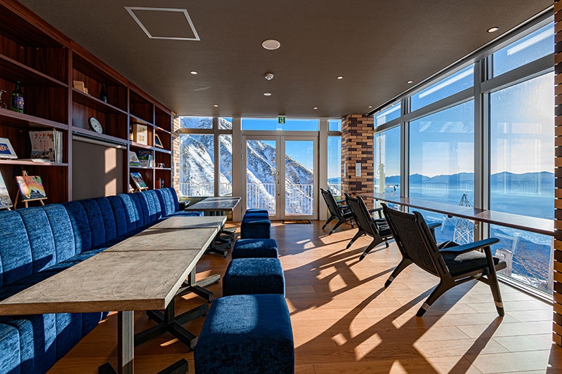 大家可以喺用餐或休息時間都可以觀賞住富士山。