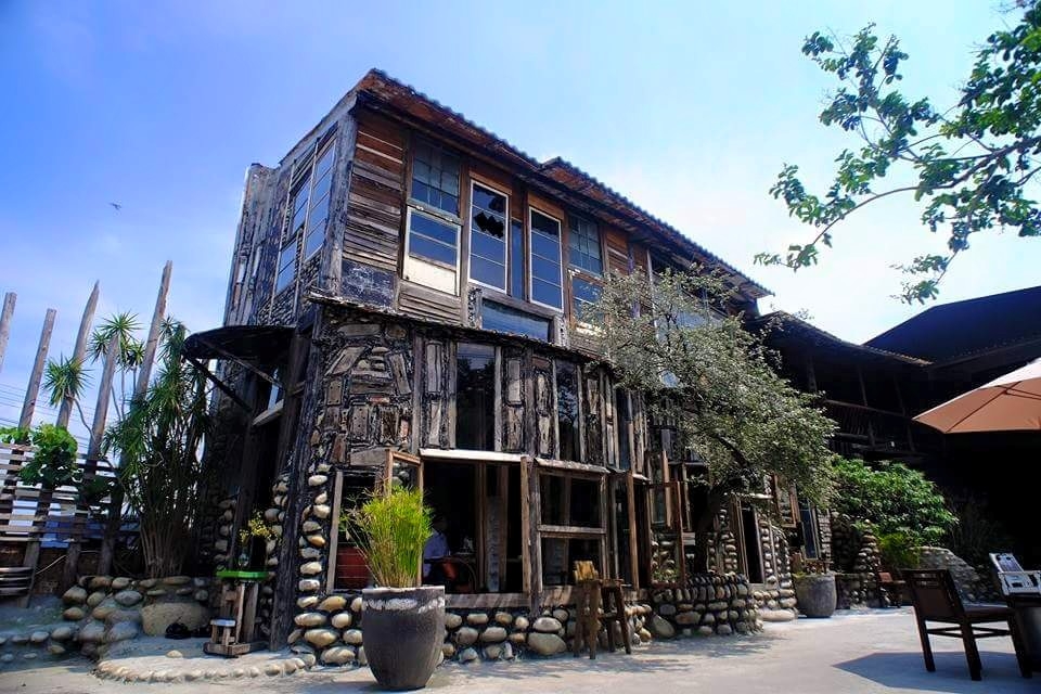 台中南屯藏就有一間名為「十三咖啡」嘅隱世咖啡店。