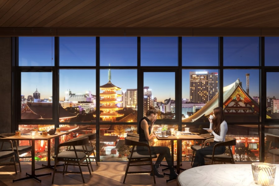 酒店最高嘅一層可以飽覽淺草寺同東京晴空塔嘅景色
