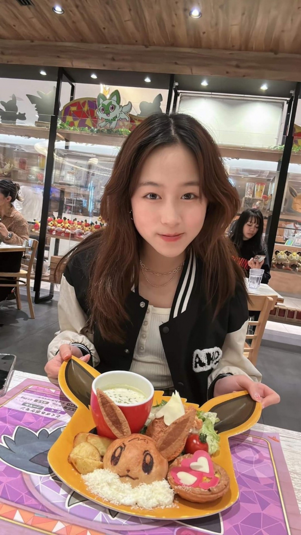 網民大讚Kyra有星味