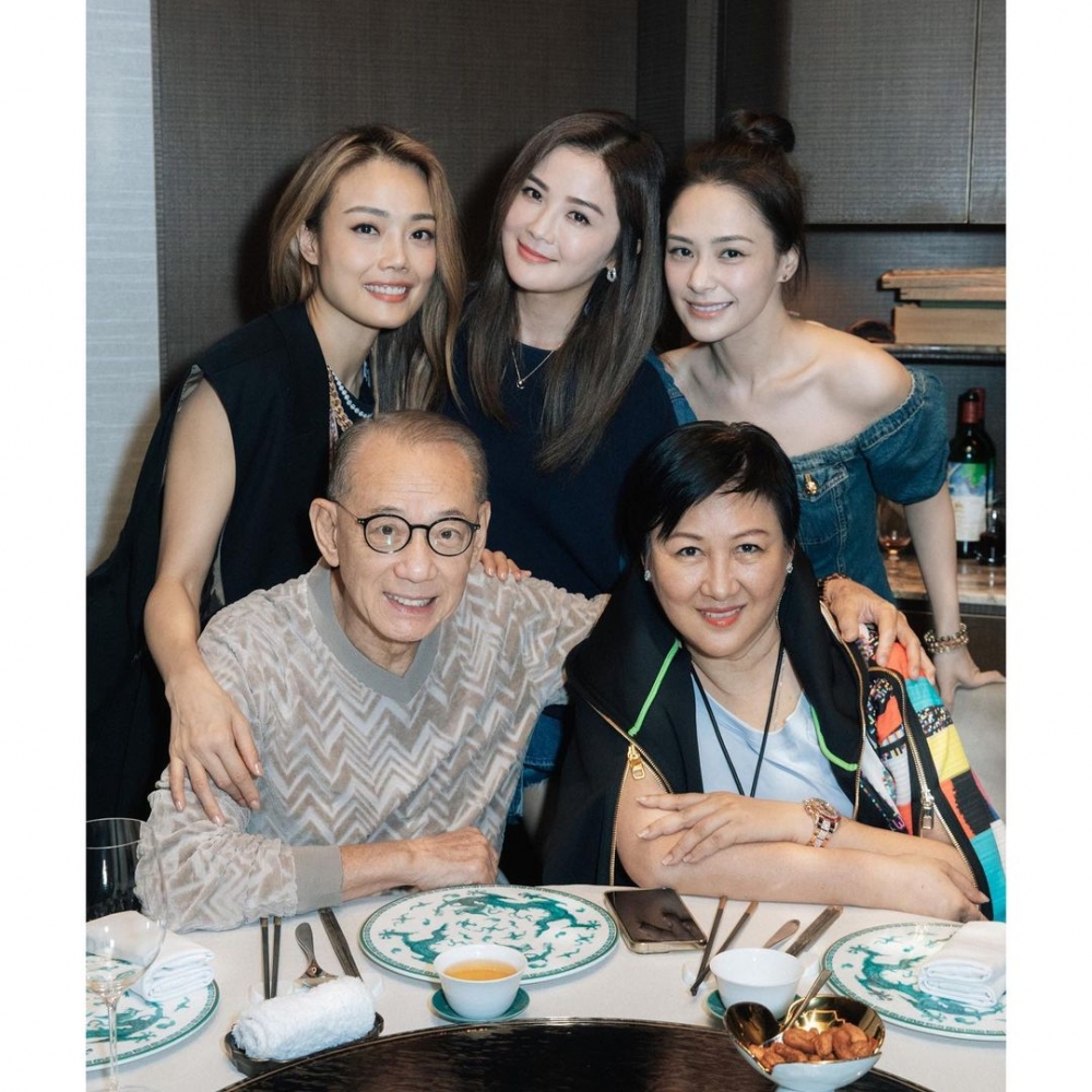 網民指阿嬌瘦到見骨!