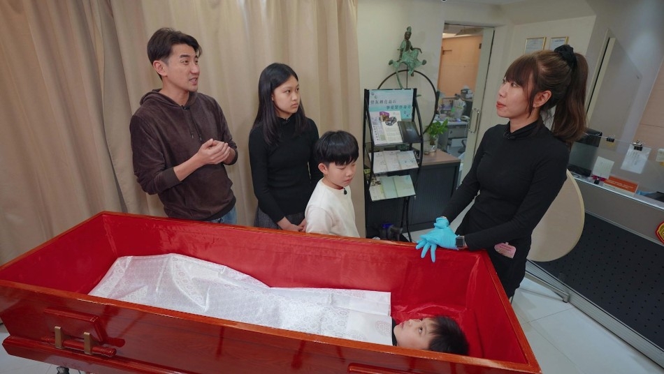 好辛苦先搵到有遺體化妝師願意接Job