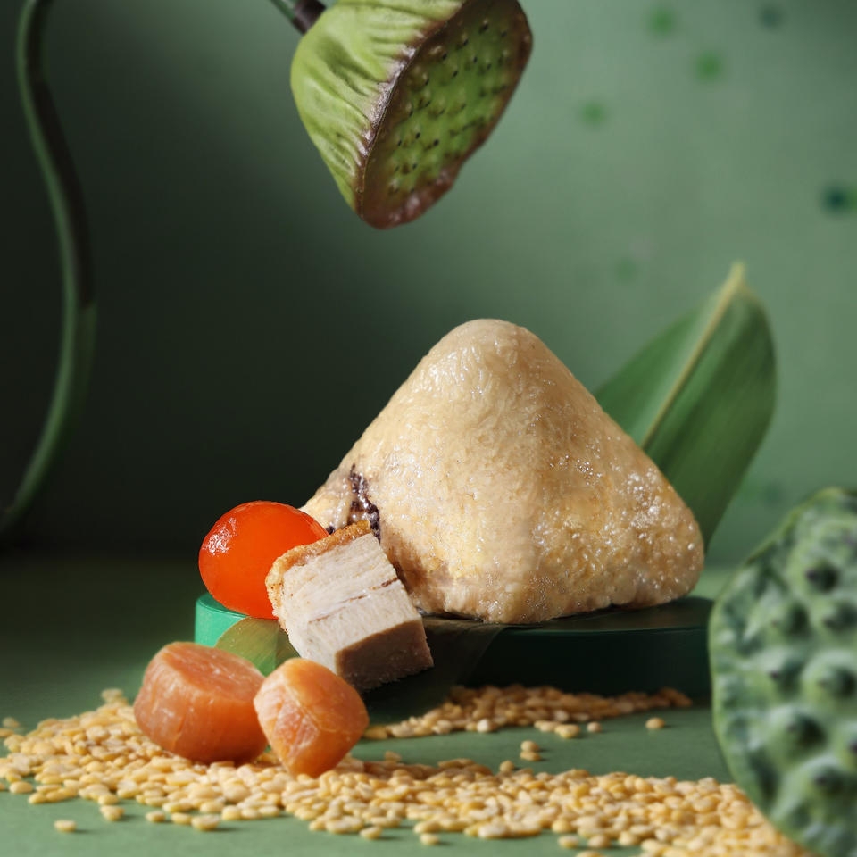 五香瑤柱鹹肉糭。