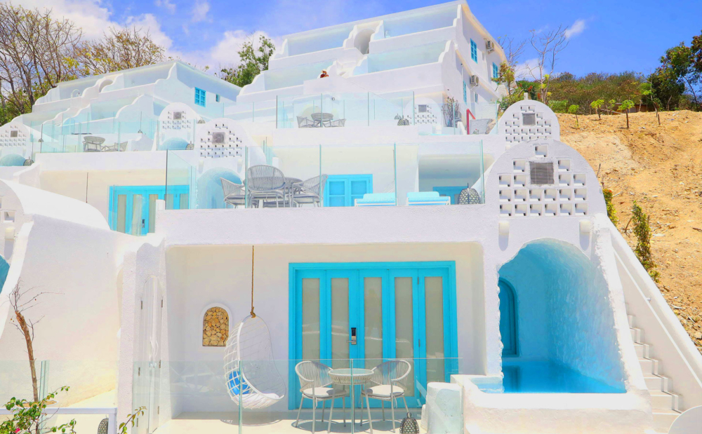 Loccal Collection Hotel FB