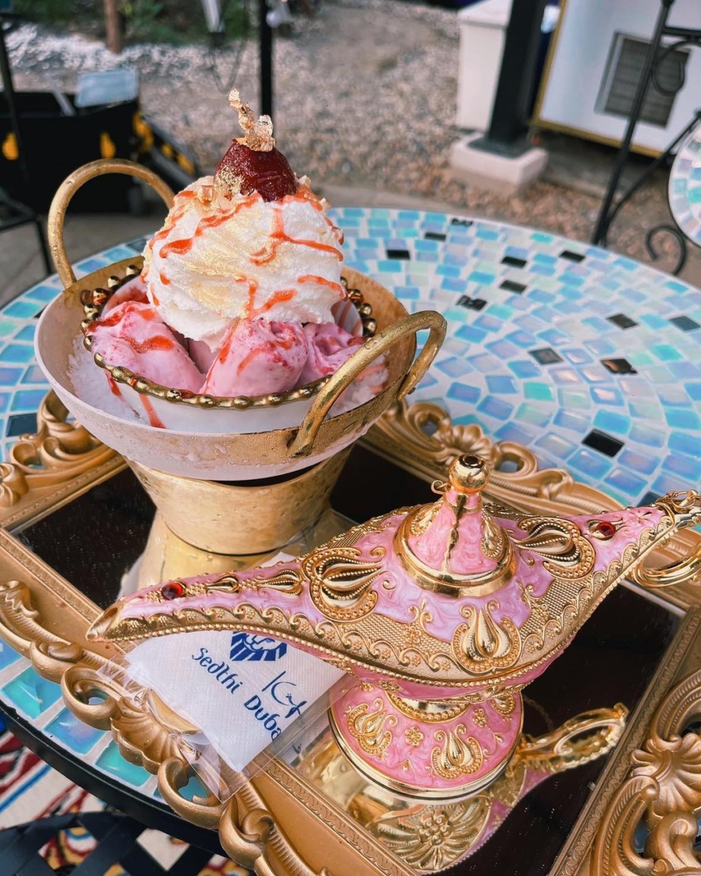 阿拉丁神燈壺超搶眼！