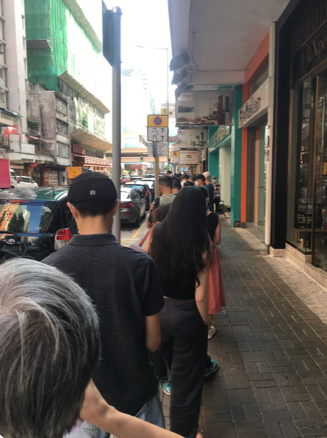 香港自開關後吸引唔少內地遊客來港