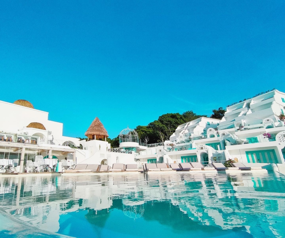 Loccal Collection Hotel FB