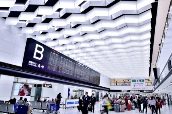 J-Skip嘅對象係高技能外國專業人士,因此申請門檻相對較高