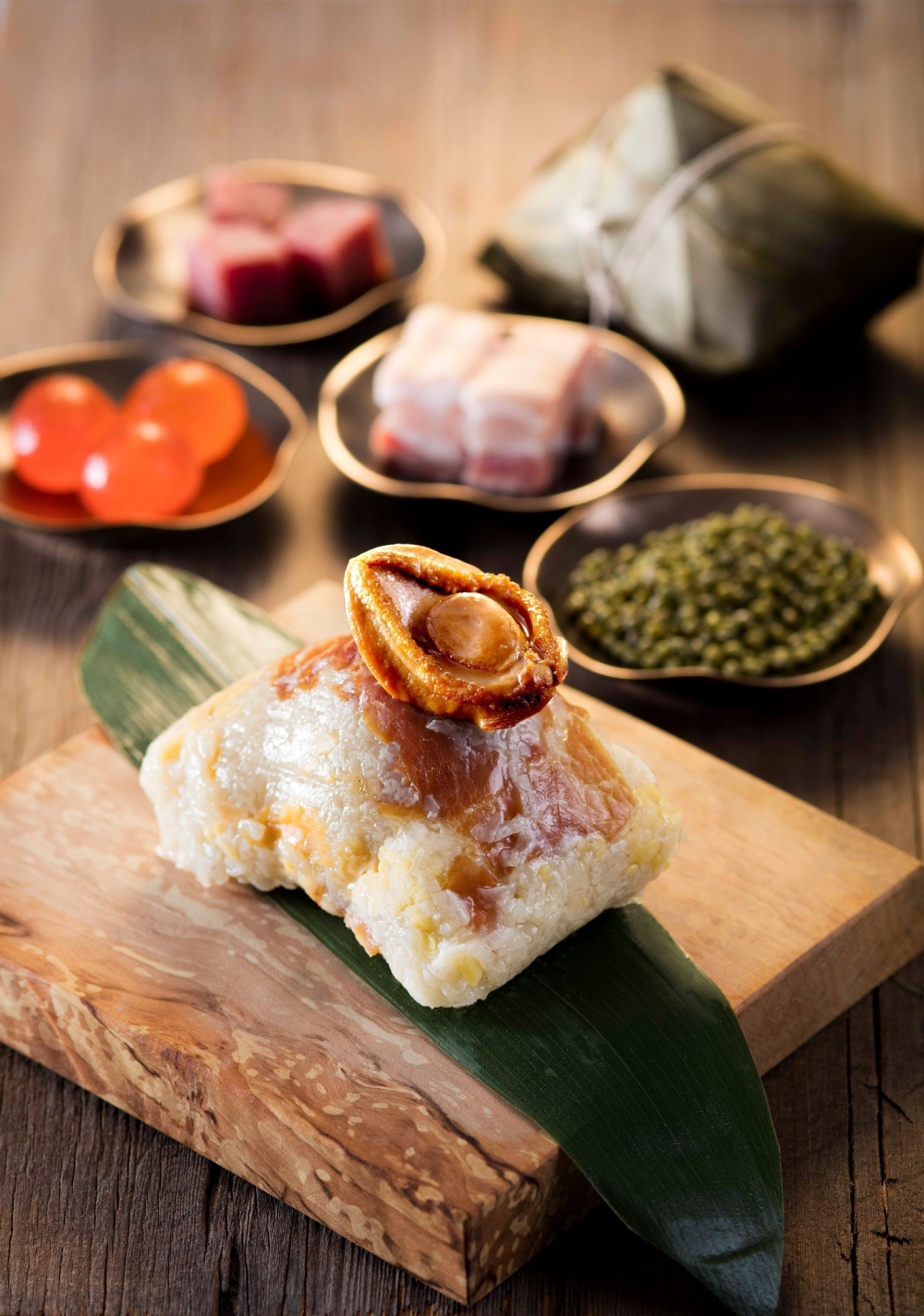 巴馬火腿鮑魚鹹肉粽。