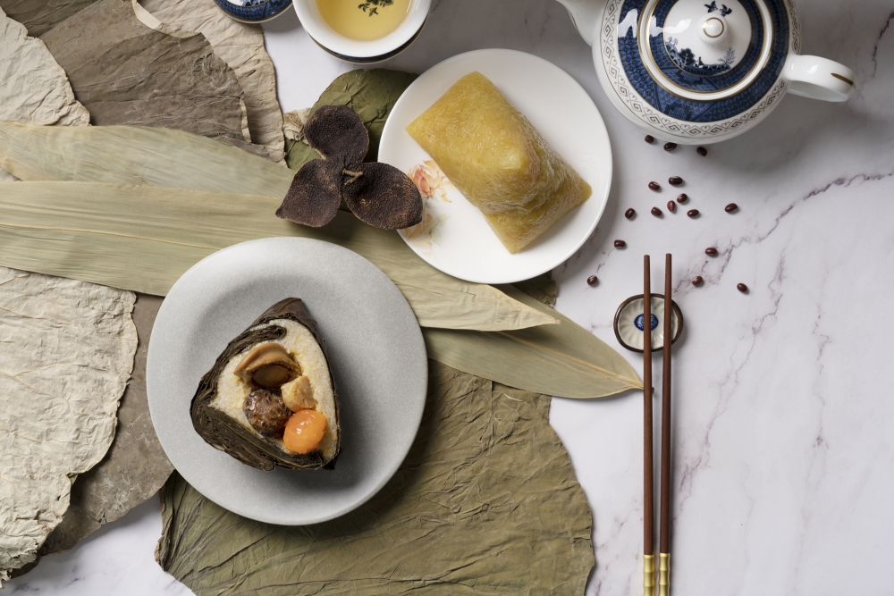 招牌鮑魚裹蒸糭