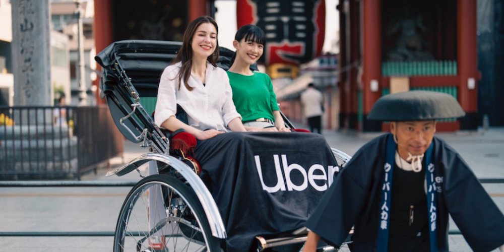 人力車設有車棚，即使係晴天都會唔太曬