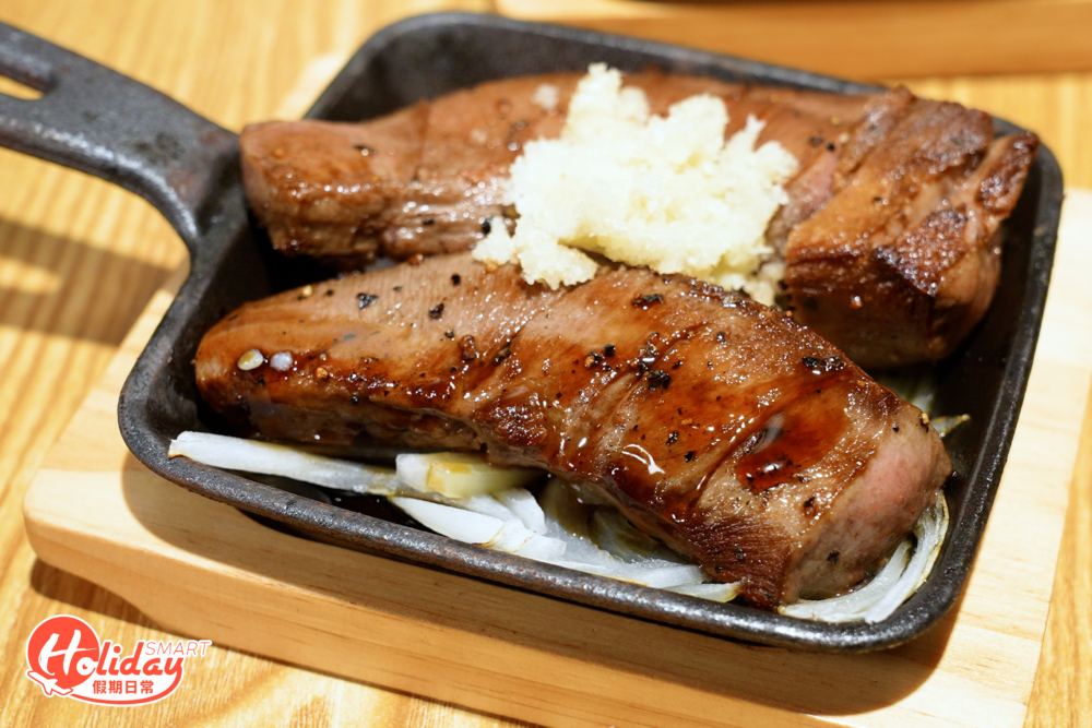 牛舌芯是最矜貴及嫩滑的部位，只佔全條牛舌約兩至三成。