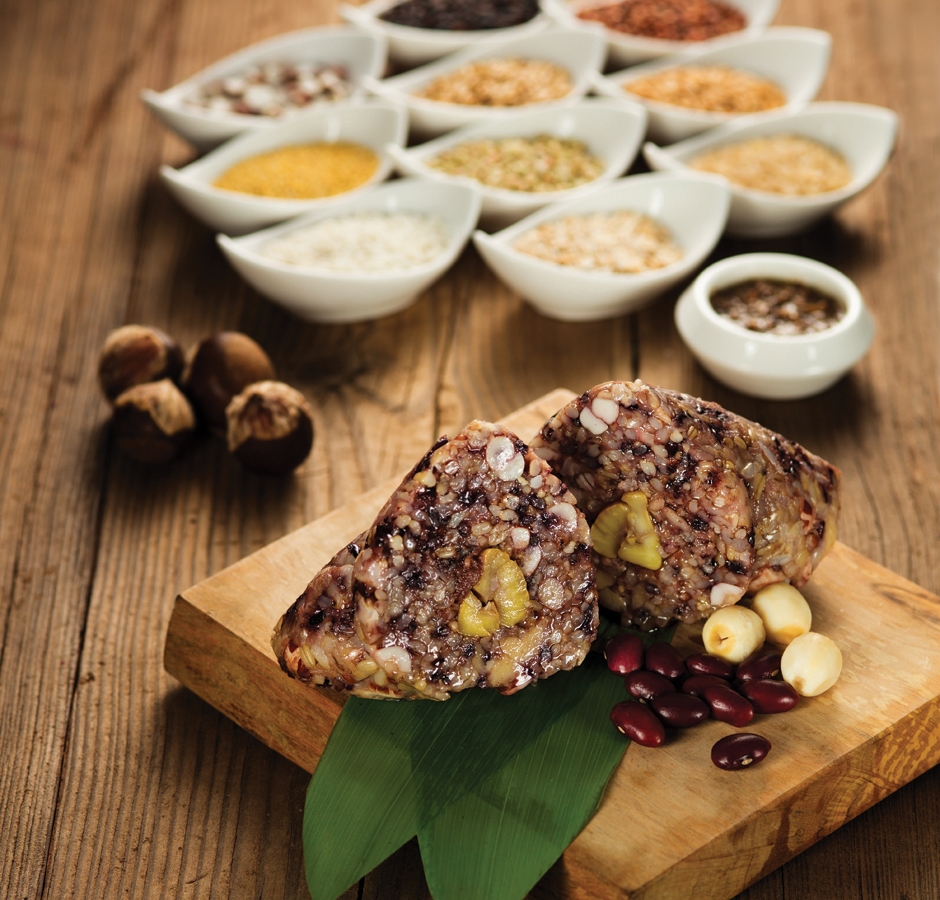 日本十勝紅豆栗子十穀粽（素）。