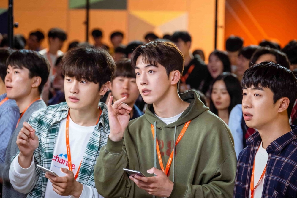 J-Find目標係「海外大學畢業生」,申請門檻相對較低