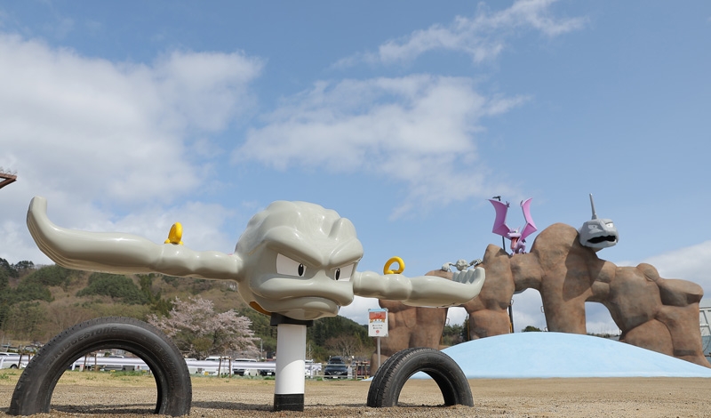 小拳石翹翹板！