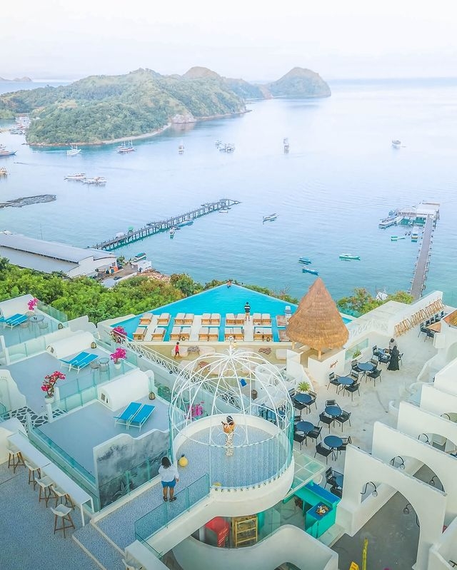 Loccal Collection Hotel FB