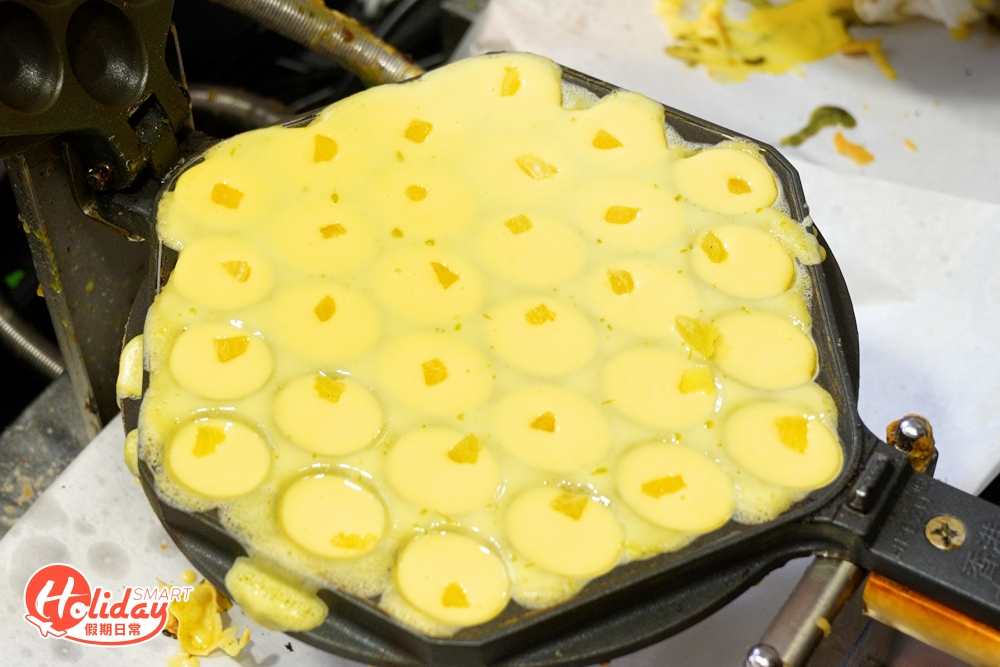 店家以台灣直送的果乾入饌,食落鬆軟外又能食到果粒感,菠蘿果肉清新香甜又解膩。