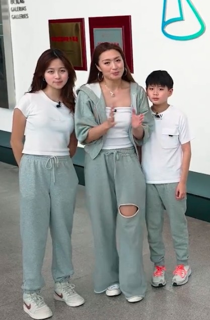 姚嘉妮 IG