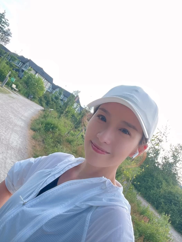 姚子羚 IG
