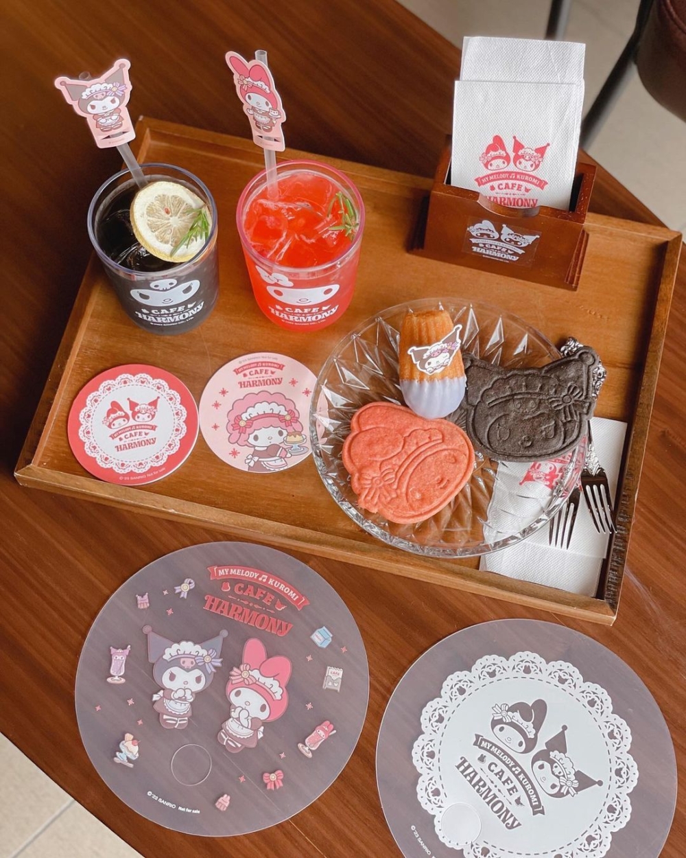 一系列超萌卡通造型的甜點及飲品～