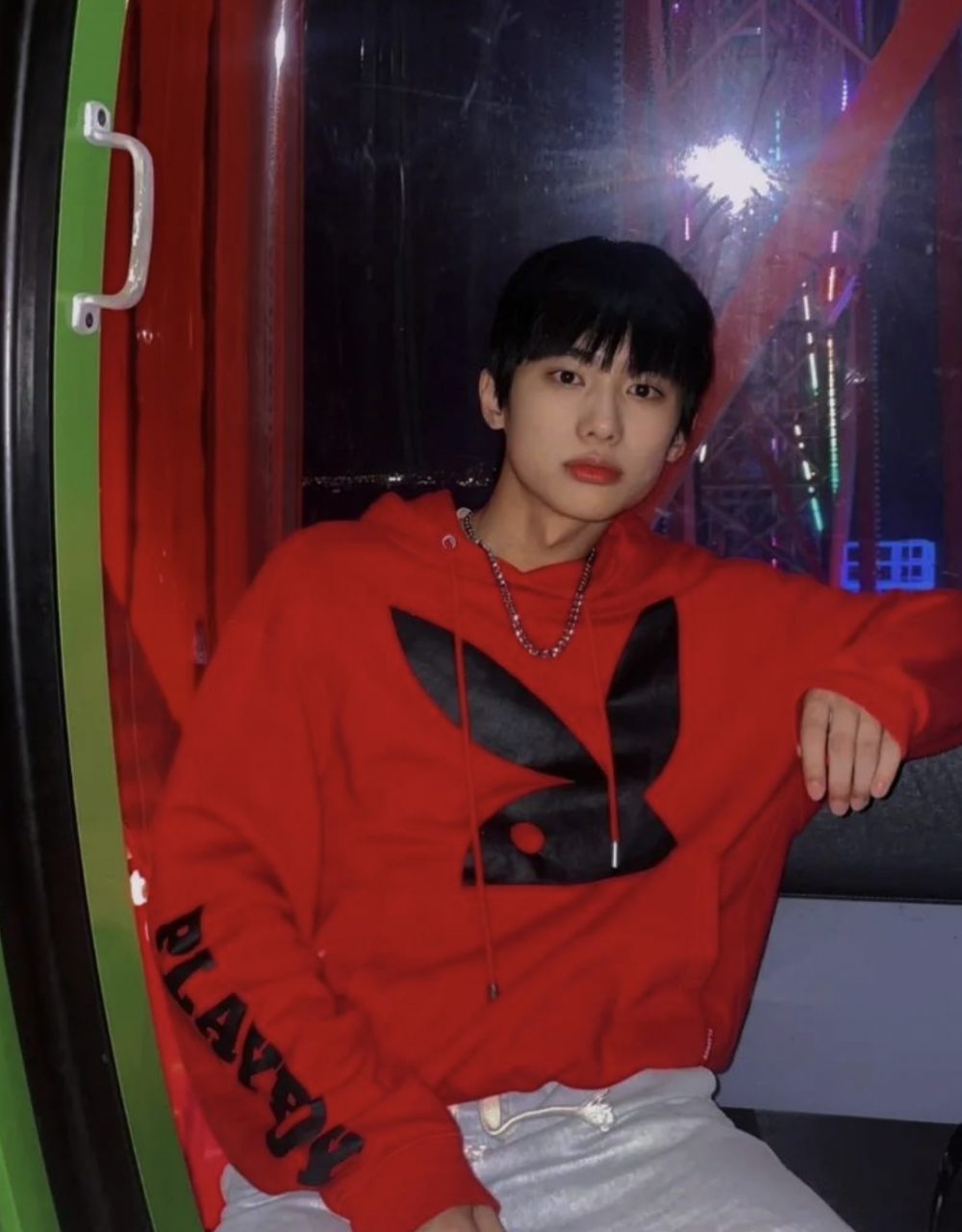 2018年9月,冥樣與前男友私密影片曝光,佢大受打擊,即時刪除IG相片