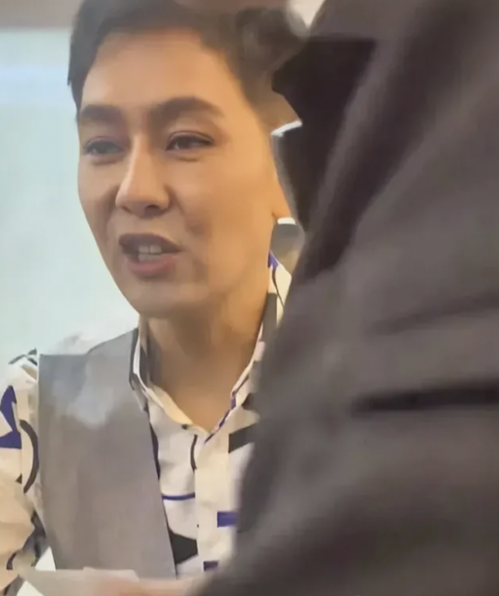 唔少網友都驚呼林志穎容貌大變，甚至認唔出係本人！ 