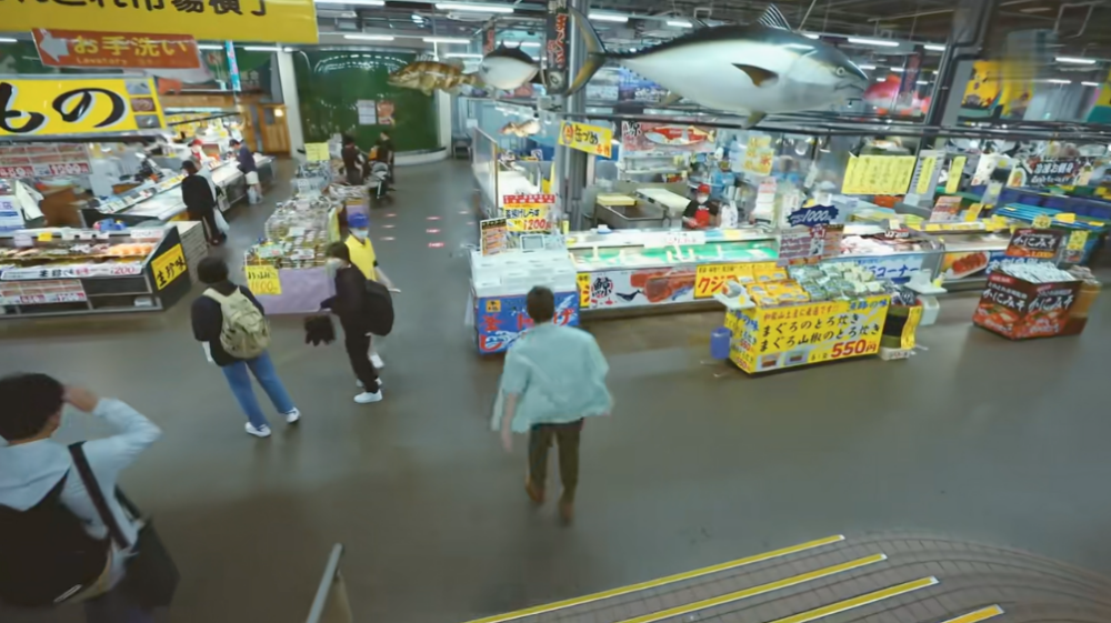 周奕瑋表示唔少當地朋友都會去Toretore市場,不論規模、新鮮程度、CP值都唔輸黑潮市場