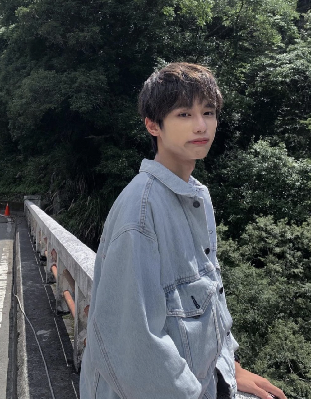 耀樂稱炎亞綸趁佢未起身「不管我的感受,執意進入」,怒斥炎亞綸喺影片曝光後無好好處理事件,更對佢始亂終棄