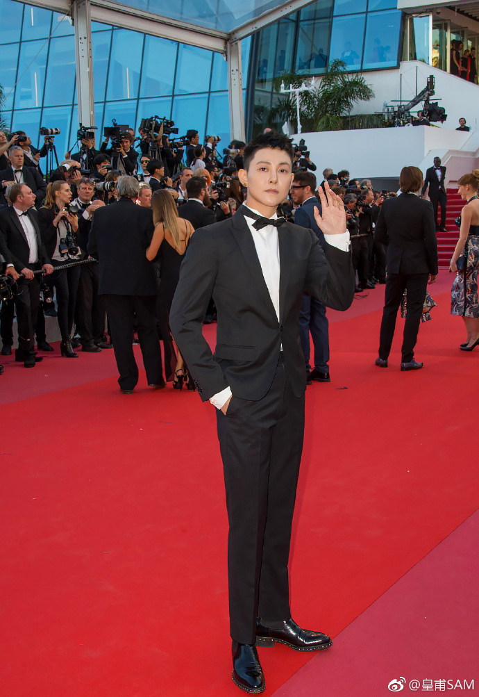 皇甫聖華仲行過康城電影節紅地氈
