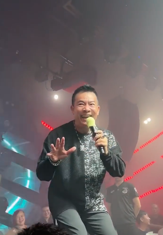 抖音