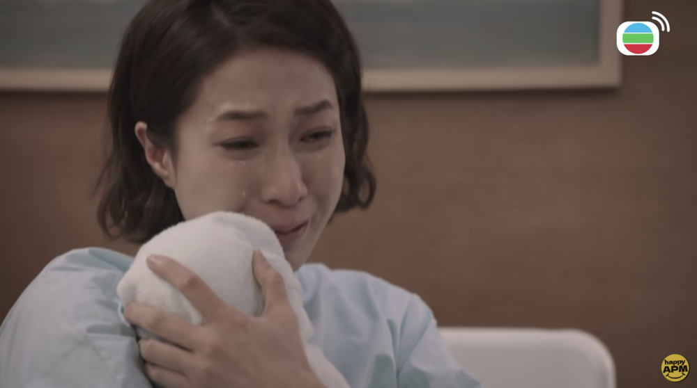 鍾嘉欣於《星空下的仁醫》演技備受讚賞！