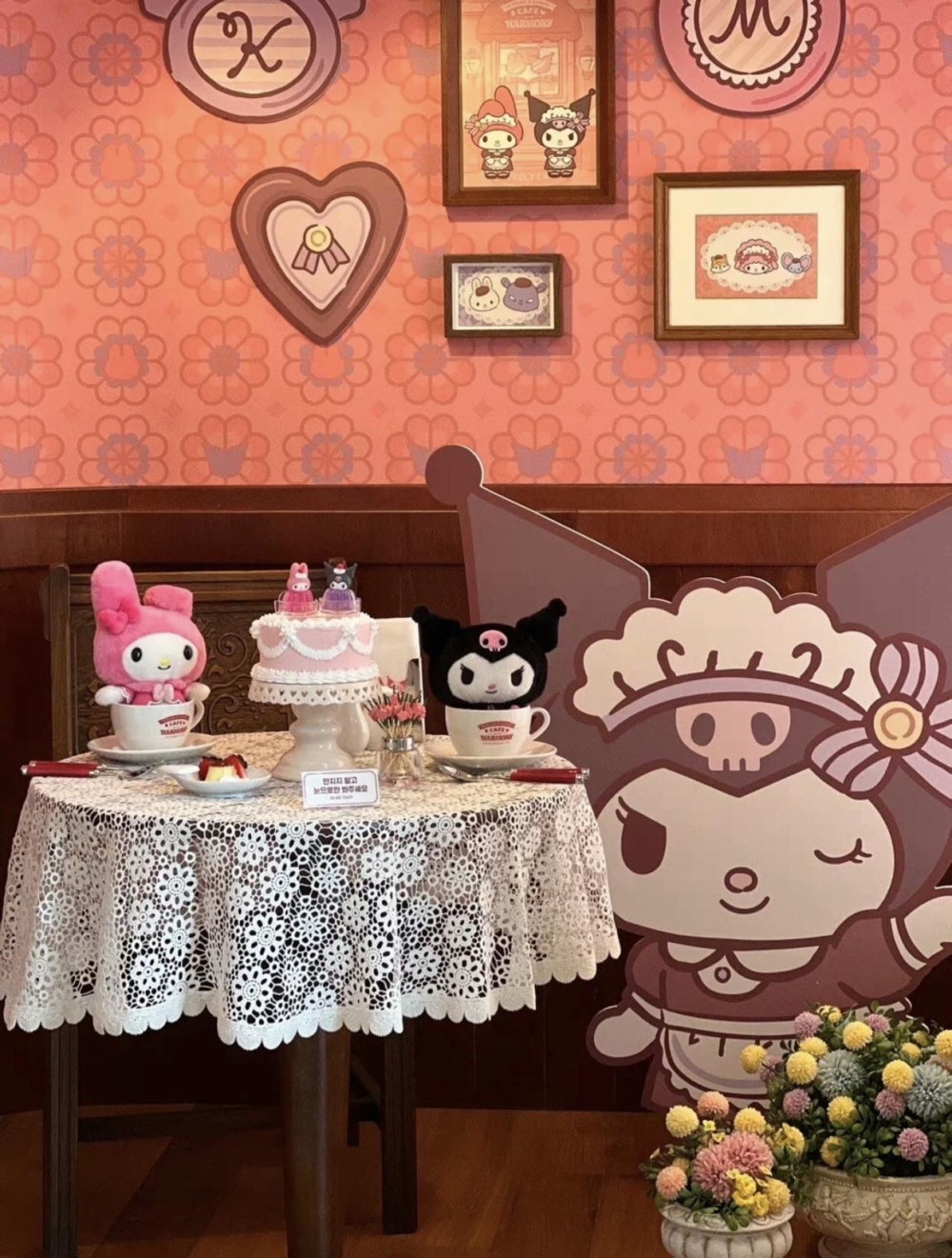 2樓就係MyMelody及Kuromi主題咖啡廳！