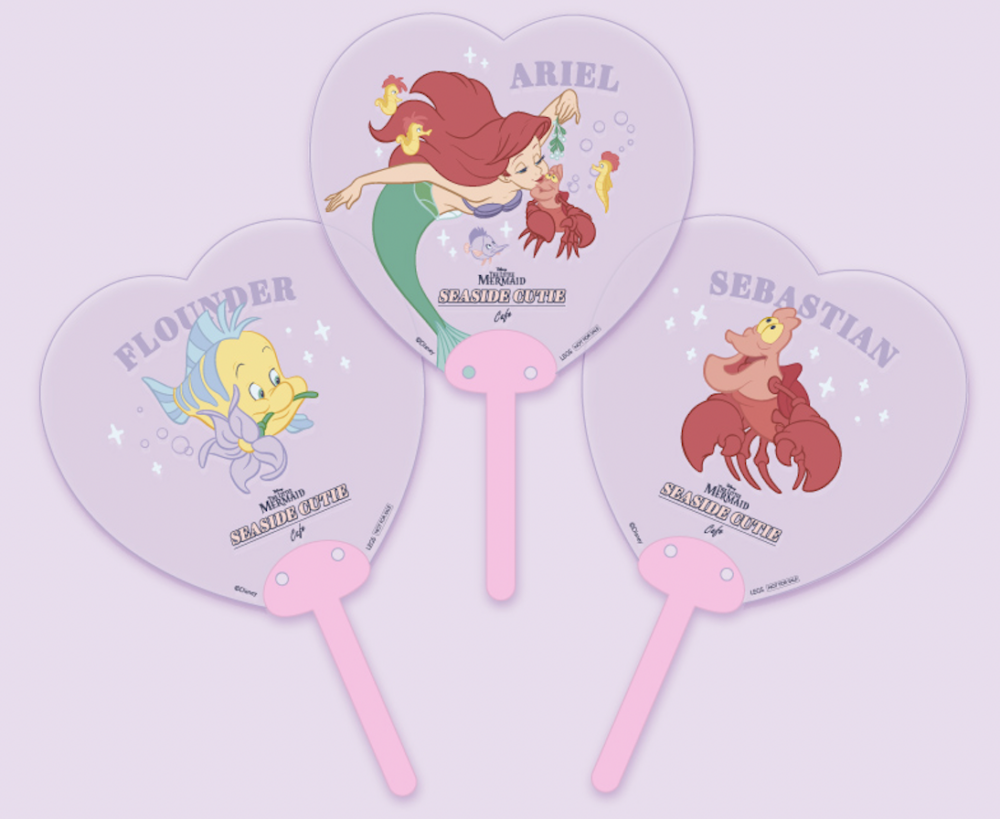 凡預約並光顧，即隨機送心形扇子！