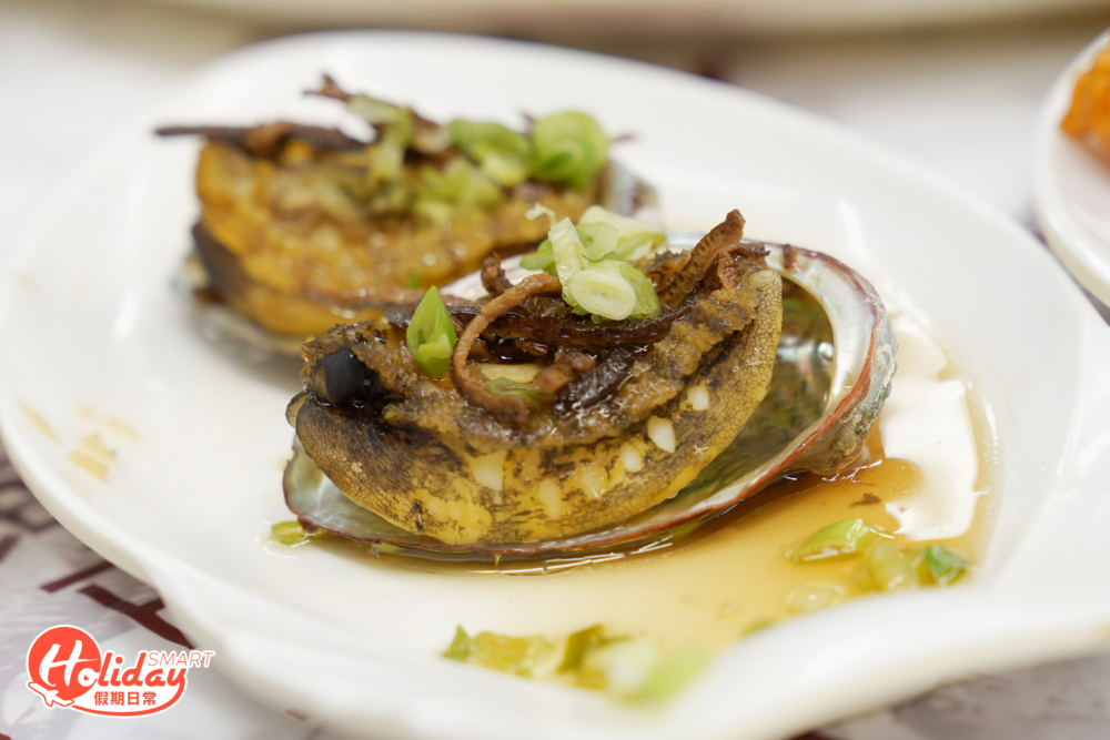 果皮蒸鮑魚口感彈牙，值得一試。