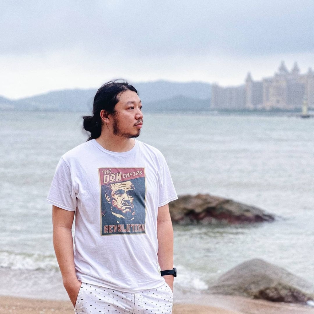 少年江流阿丞就喺IG公開與阿晶嘅對話,力證自己之前一直有關心阿晶