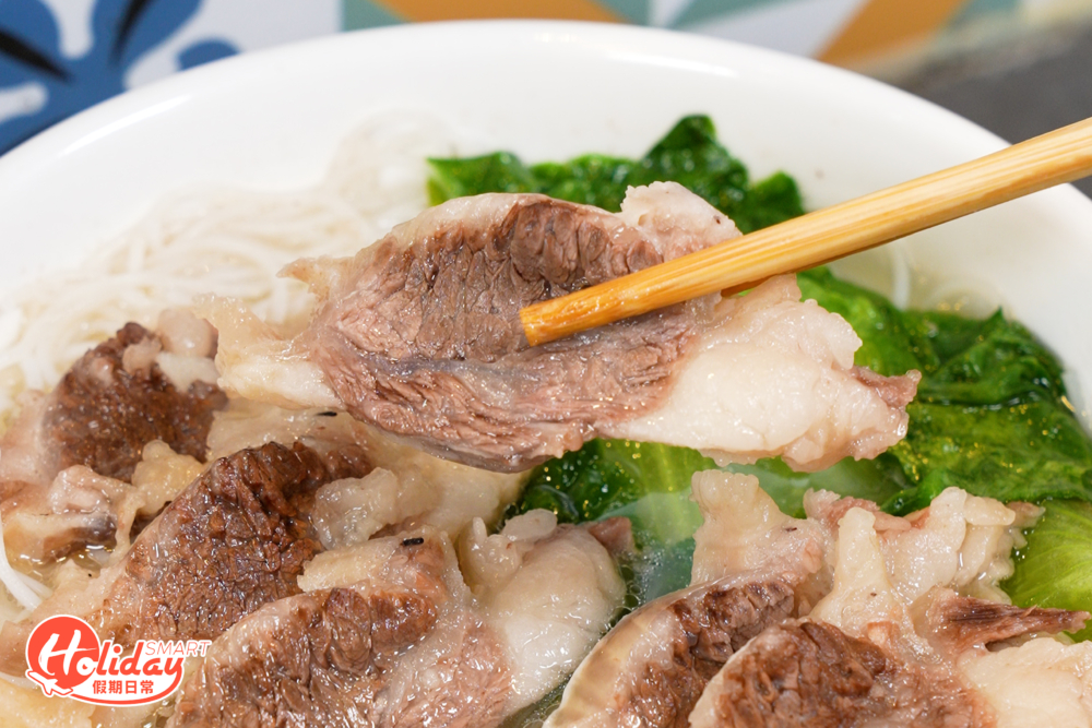 最受街坊歡迎的爽腩,牛味最為濃郁,腩肉連筋膜,食落煙韌軟糯。