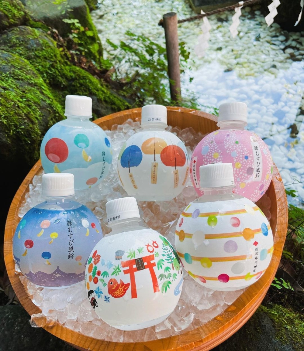 圓碌碌的風鈴樽裝水!
